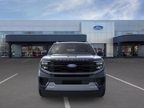 New 2026 Ford Expedition Max Platinum image 6