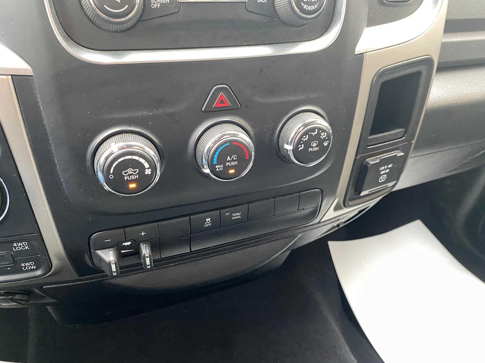 Used 2014 RAM 1500 Outdoorsman AWD/4WD image 20