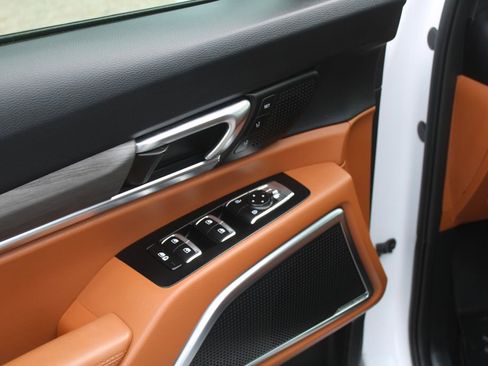 Certified 2025 Kia Telluride SX Prestige X-Pro AWD/4WD image 22