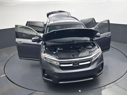 Used 2020 Honda Pilot Touring image 33