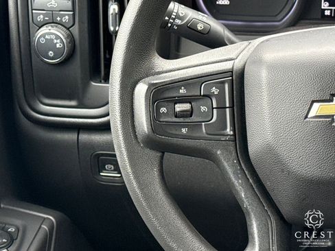Used 2022 Chevrolet Silverado 1500 Custom image 16