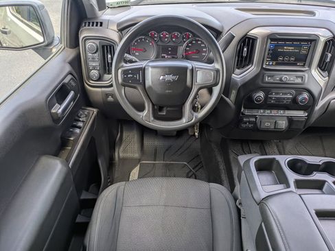 Used 2019 Chevrolet Silverado 1500 Custom Trail Boss w/ Custom Convenience Package AWD/4WD image 16