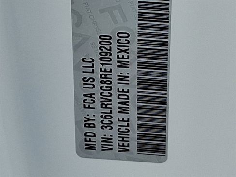 Used 2024 RAM ProMaster 2500 w/ Safety Group image 27