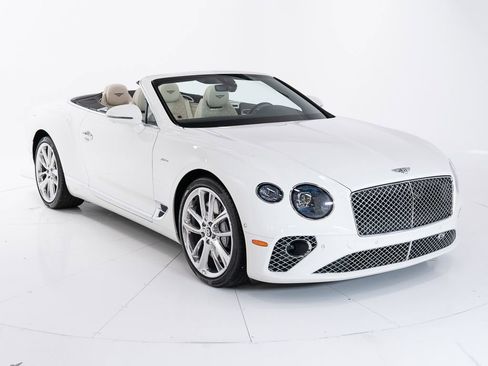 Used 2023 Bentley Continental GT Azure AWD/4WD image 7