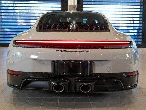 Certified 2025 Porsche 911 Carrera GTS RWD image 8