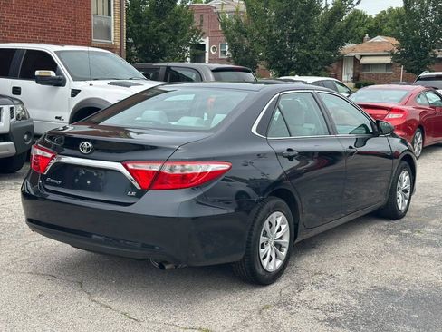 Used 2015 Toyota Camry LE FWD image 6