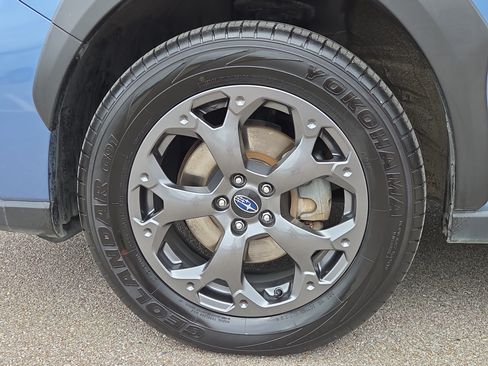 Used 2021 Subaru Crosstrek 2.5i Sport w/ Moonroof Package AWD/4WD image 9