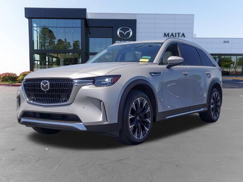 Used 2024 MAZDA CX-90 Plug-In Hybrid w/ Premium Plus AWD/4WD image 9