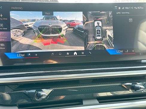 New 2027 BMW X7 xDrive40i w/ M Sport Package AWD/4WD image 9