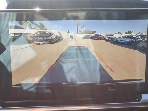 Used 2024 GMC Sierra 1500 SLT image 25