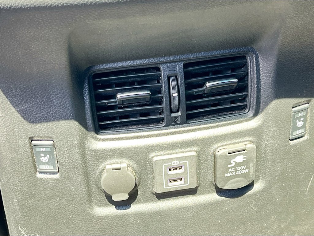 Used 2024 Nissan Titan PRO-4X w/ Pro-4x Convenience Package AWD/4WD image 25