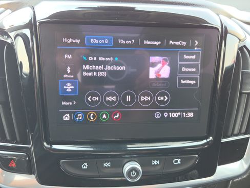 Used 2020 Chevrolet Traverse Premier AWD/4WD image 27