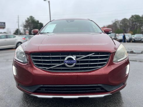 Used 2016 Volvo XC60 T5 Premier w/ Proximity Package image 2