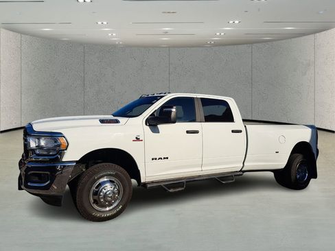 Used 2023 RAM 3500 Big Horn w/ Level 1 Equipment Group image 1