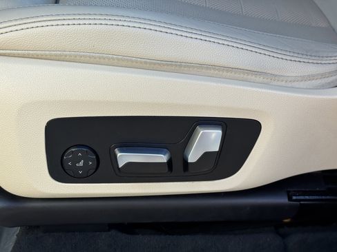 Used 2019 BMW X3 xDrive30i w/ Executive Package image 20