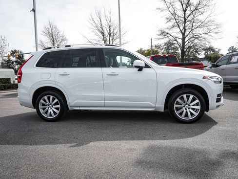 Used 2016 Volvo XC90 T6 Momentum w/ Protection Package Plus image 11