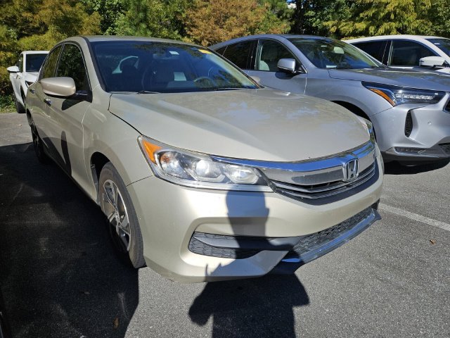 Used 2017 Honda Accord LX image 5
