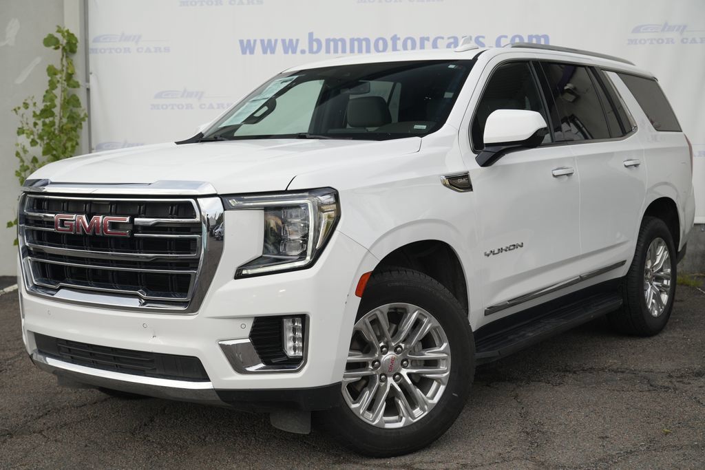Used 2024 GMC Yukon SLT RWD image 2