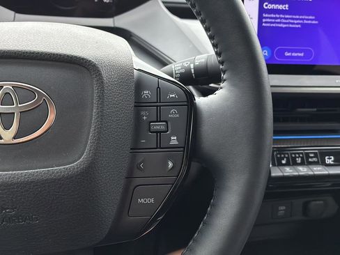 Used 2024 Toyota Prius Limited w/ Limited Premium Package image 9