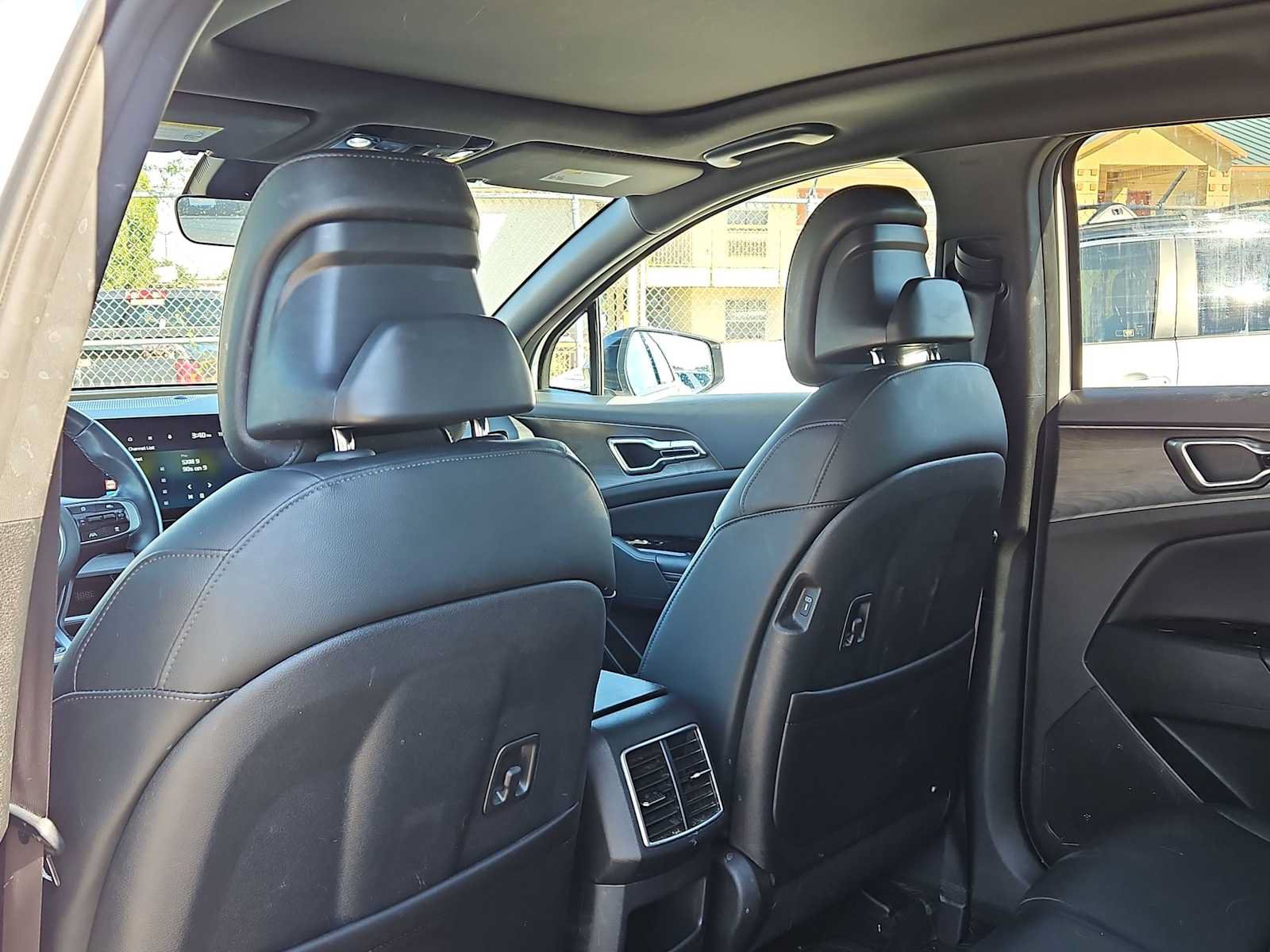 Used 2024 Kia Sportage X-Pro Prestige AWD/4WD image 14