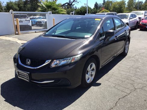 Used 2013 Honda Civic LX image 2
