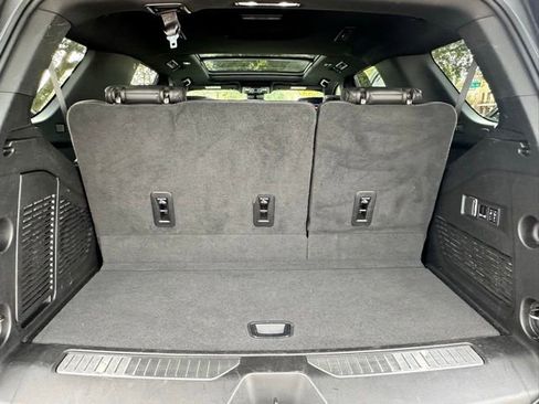 Used 2024 Chevrolet Tahoe High Country w/ Advanced Technology Package image 9