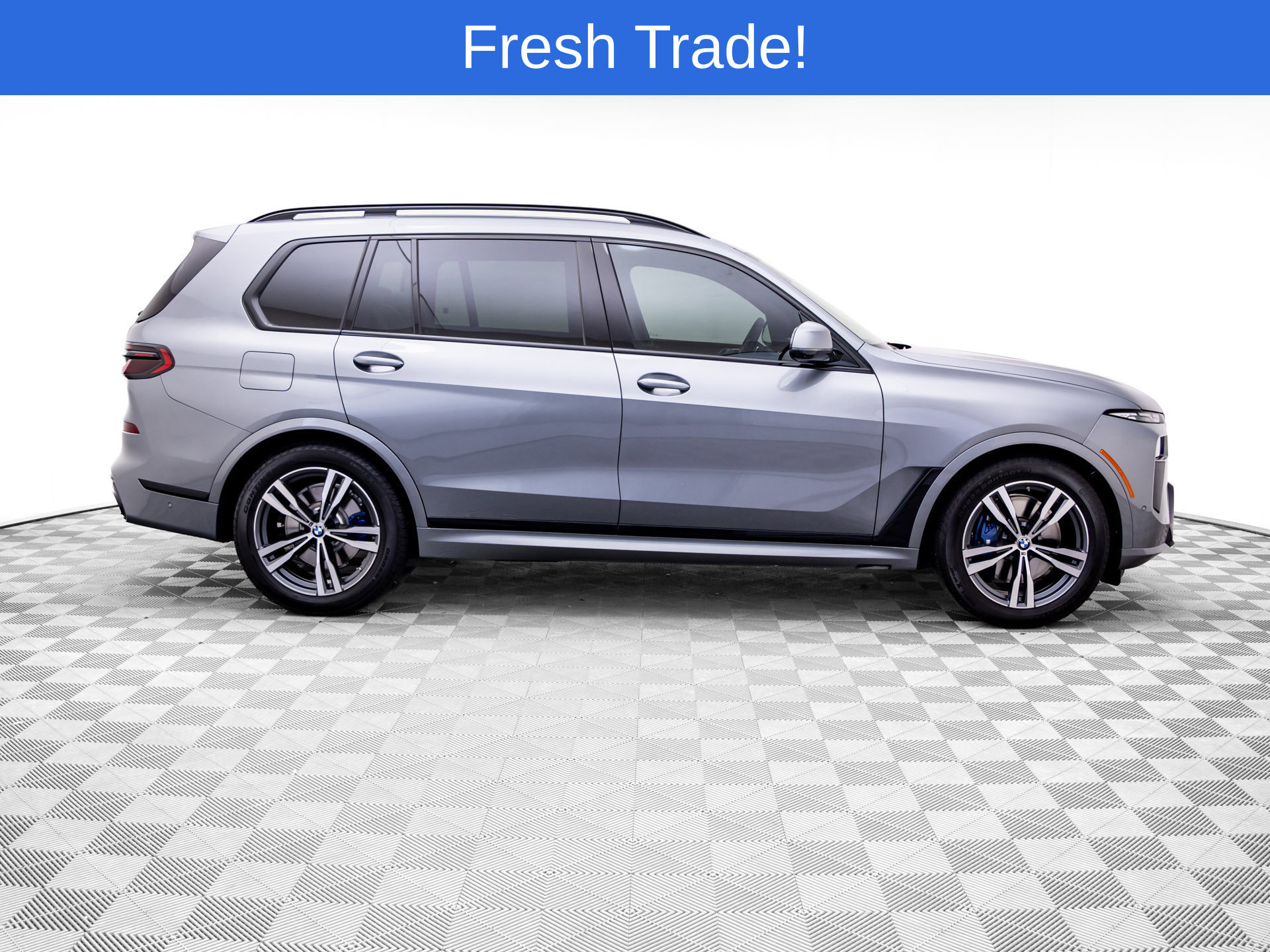 Certified 2026 BMW X7 xDrive40i w/ M Sport Package AWD/4WD image 6