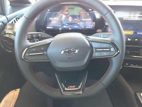 New 2026 Chevrolet Equinox EV RS FWD image 29