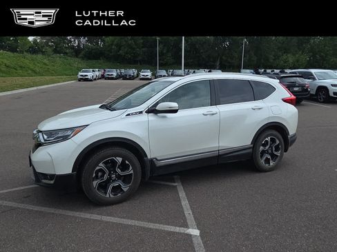Used 2018 Honda CR-V Touring image 1