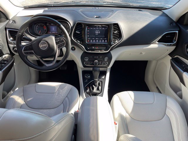 Used 2019 Jeep Cherokee Limited w/ Luxury Group AWD/4WD image 22