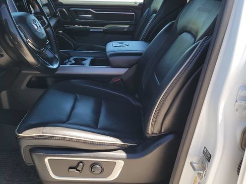 Used 2023 RAM 1500 Laramie AWD/4WD image 6