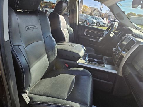 Used 2013 RAM 1500 Laramie w/ Convenience Group image 23