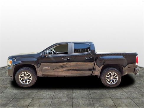 Used 2022 GMC Canyon AT4 w/ Trailering Package image 2