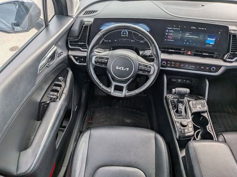 Used 2023 Kia Sportage SX image 17
