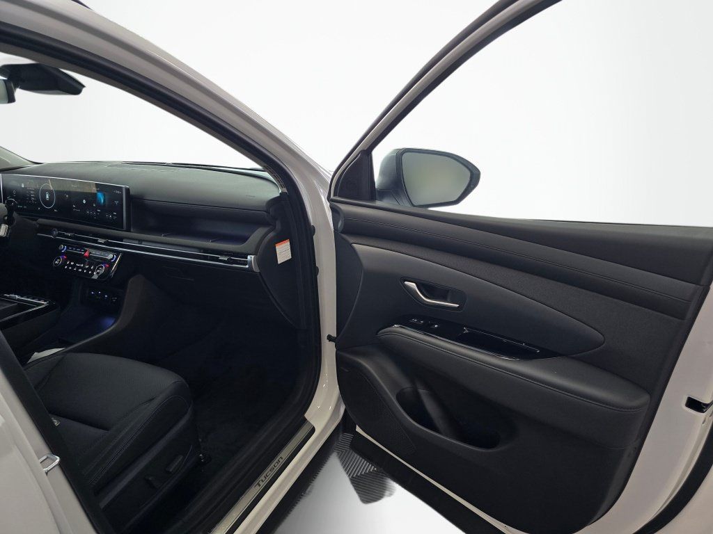 New 2026 Hyundai Tucson Limited AWD/4WD image 40