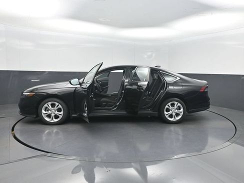 Used 2023 Honda Accord LX image 34