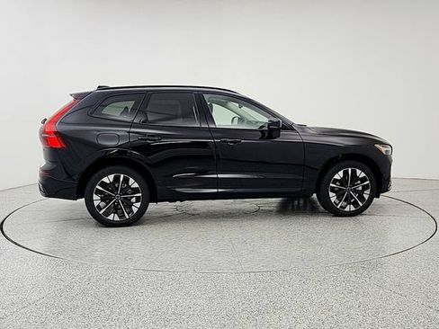 New 2026 Volvo XC60 B5 Plus w/ Protection Package Premier AWD/4WD image 4