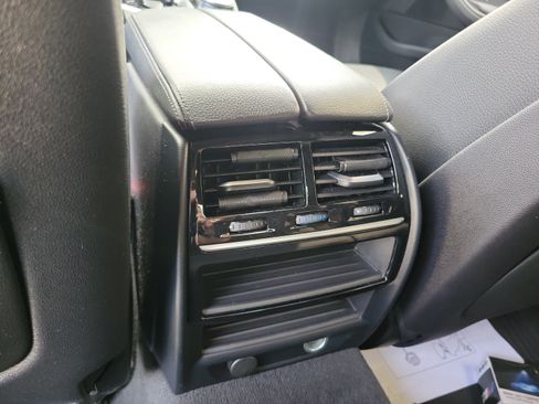 Used 2019 BMW 540i w/ Convenience Package RWD image 11