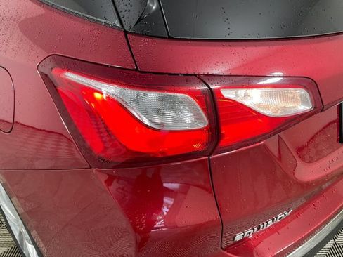 Used 2021 Chevrolet Equinox Premier AWD/4WD image 19