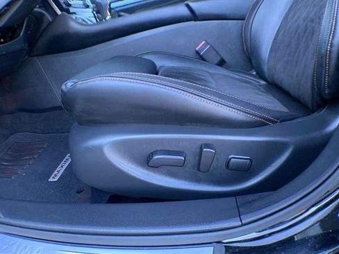 Used 2023 Nissan Maxima SR w/ Sport Mat Group image 12