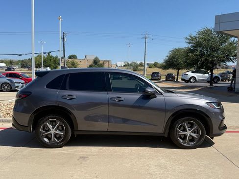 Used 2023 Honda HR-V EX-L image 7