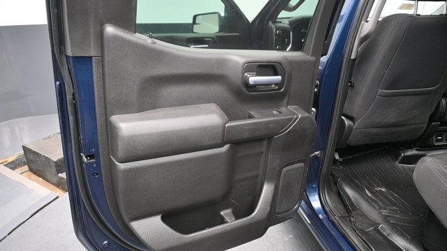 Used 2021 Chevrolet Silverado 1500 LT AWD/4WD image 13