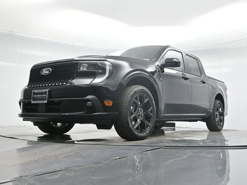 New 2025 Ford Maverick Lobo image 43
