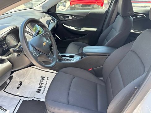 Certified 2024 Chevrolet Malibu LT FWD image 16