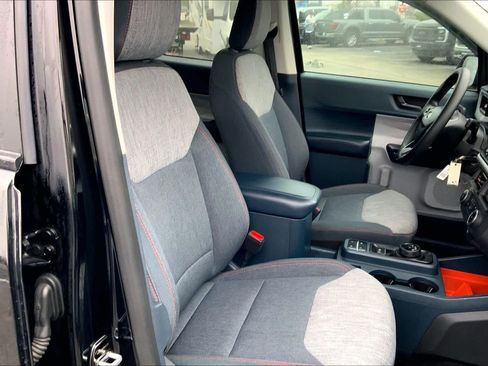 Used 2022 Ford Maverick XLT image 8