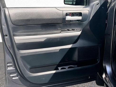 Certified 2018 Toyota Tundra SR5 w/ SR5 Upgrade Package RWD image 22