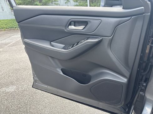 Used 2026 Nissan Rogue Dark Armor FWD image 14