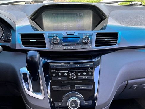 Used 2012 Honda Odyssey EX-L image 18