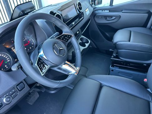 New 2026 Mercedes-Benz Sprinter 2500 image 10