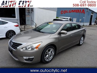 Used 2014 Nissan Altima 2.5 SL w/ Technology Package